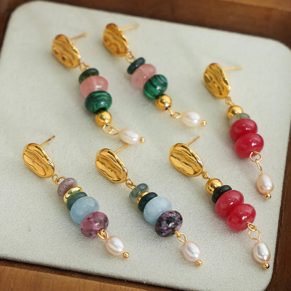 Boucles d’oreilles pendantes en pierre naturelle et perles d’eau douce