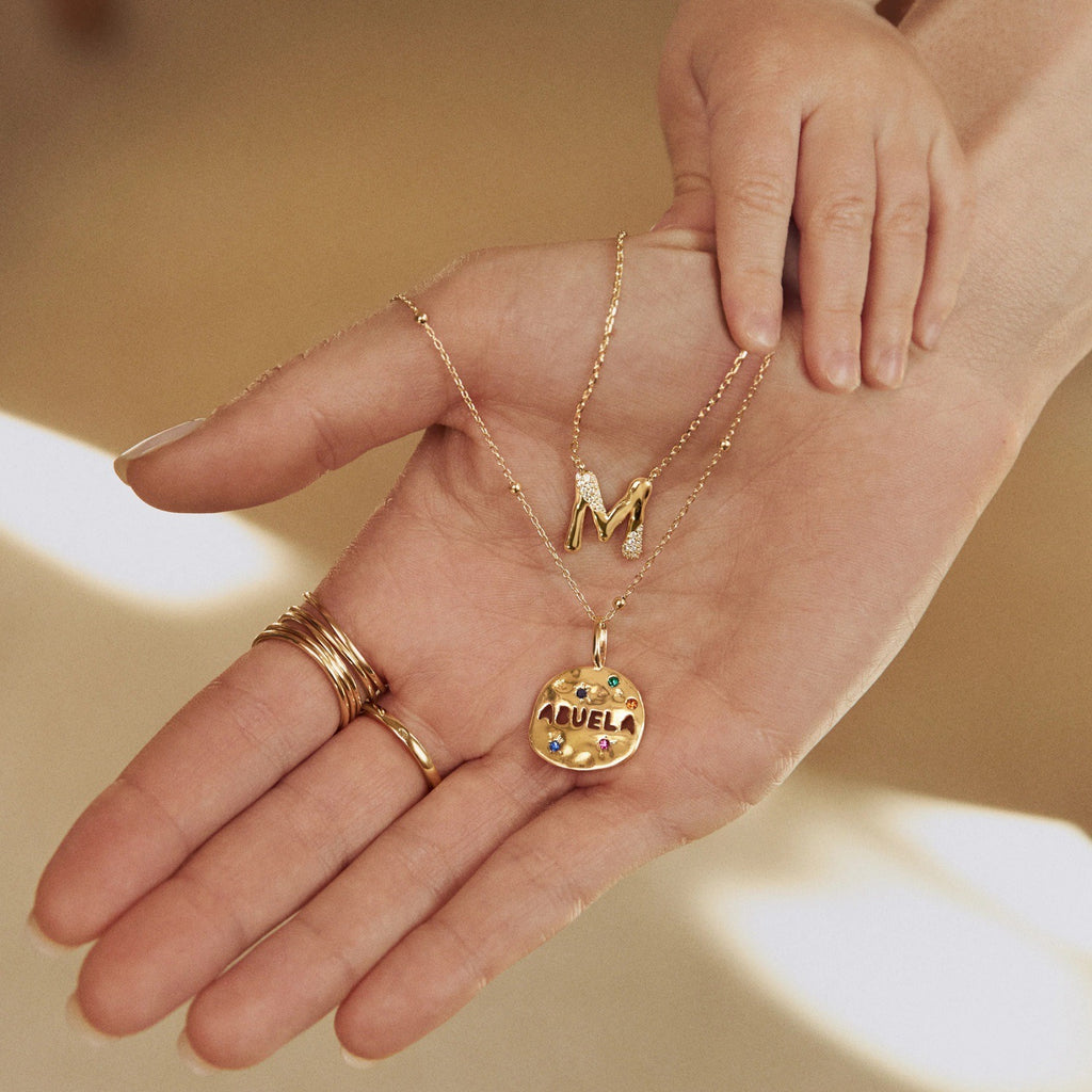 Collier rond à inscription Mama, Mom ou LOVE
