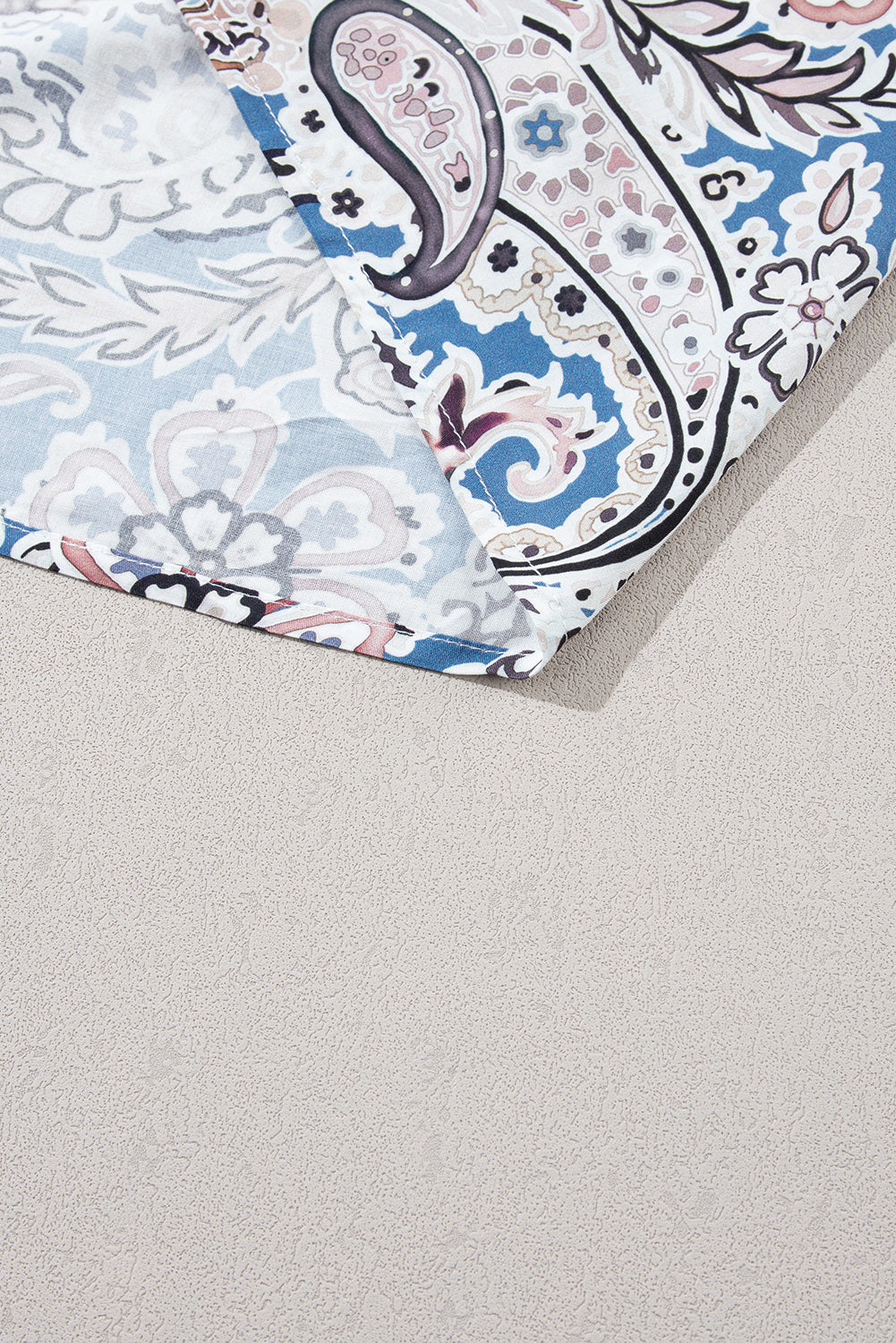 Robe longue bohème bleue à motif cachemire