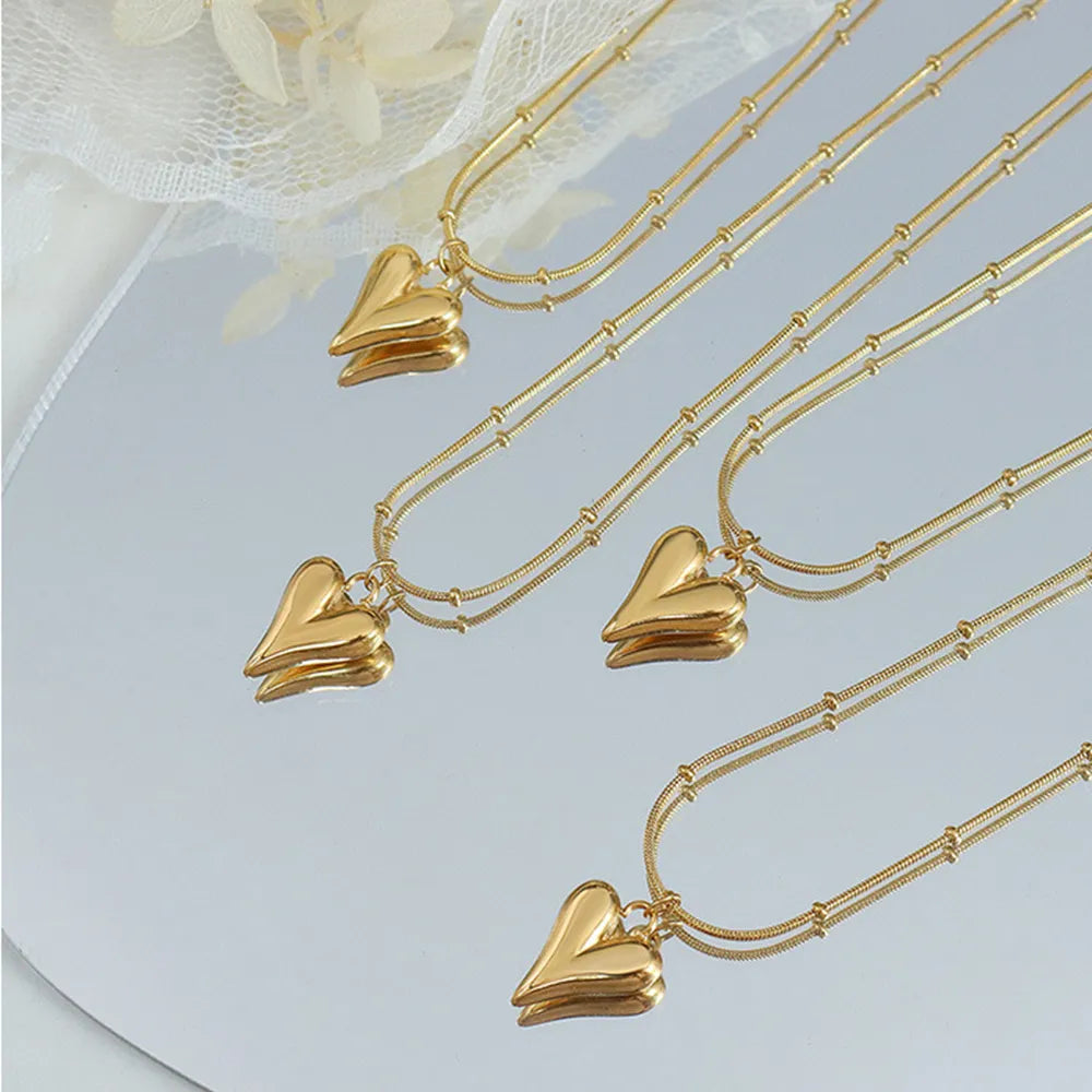 Collier cœur minimaliste en acier titane