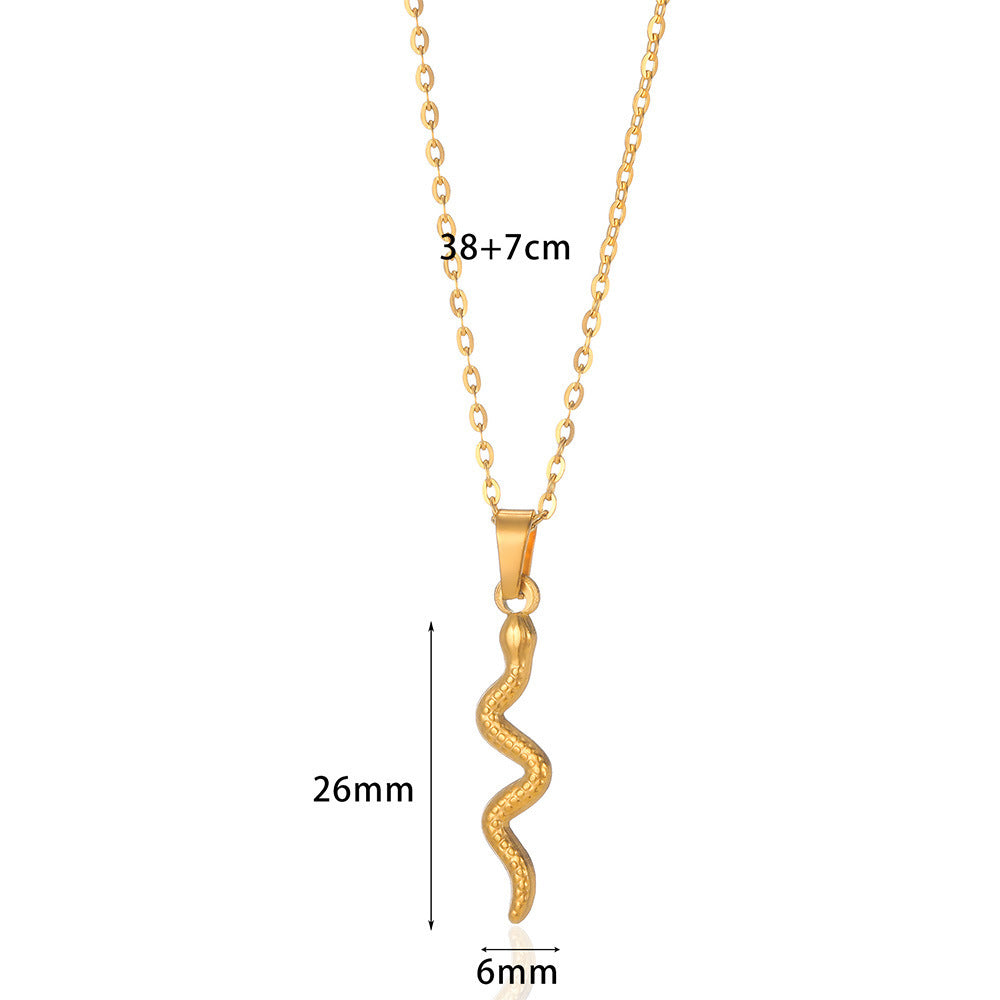 Collier pendentif serpent doré rétro