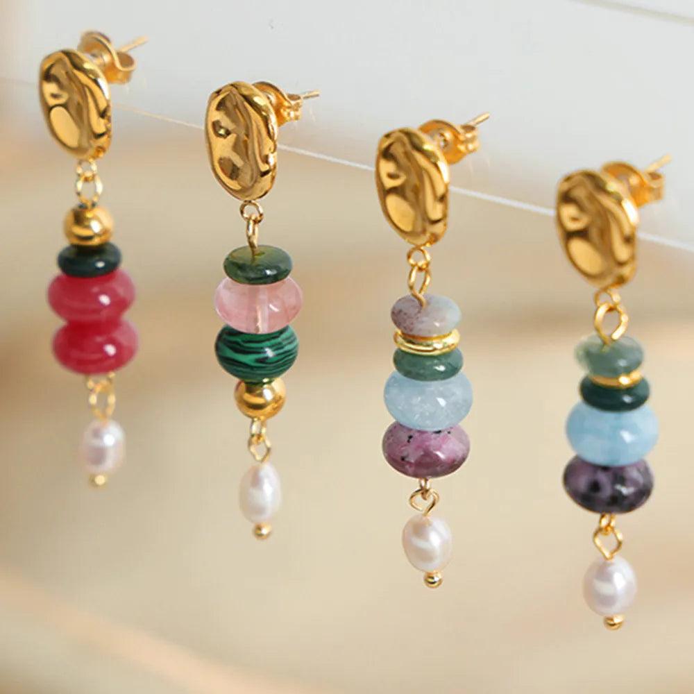 Boucles d’oreilles pendantes en pierre naturelle et perles d’eau douce