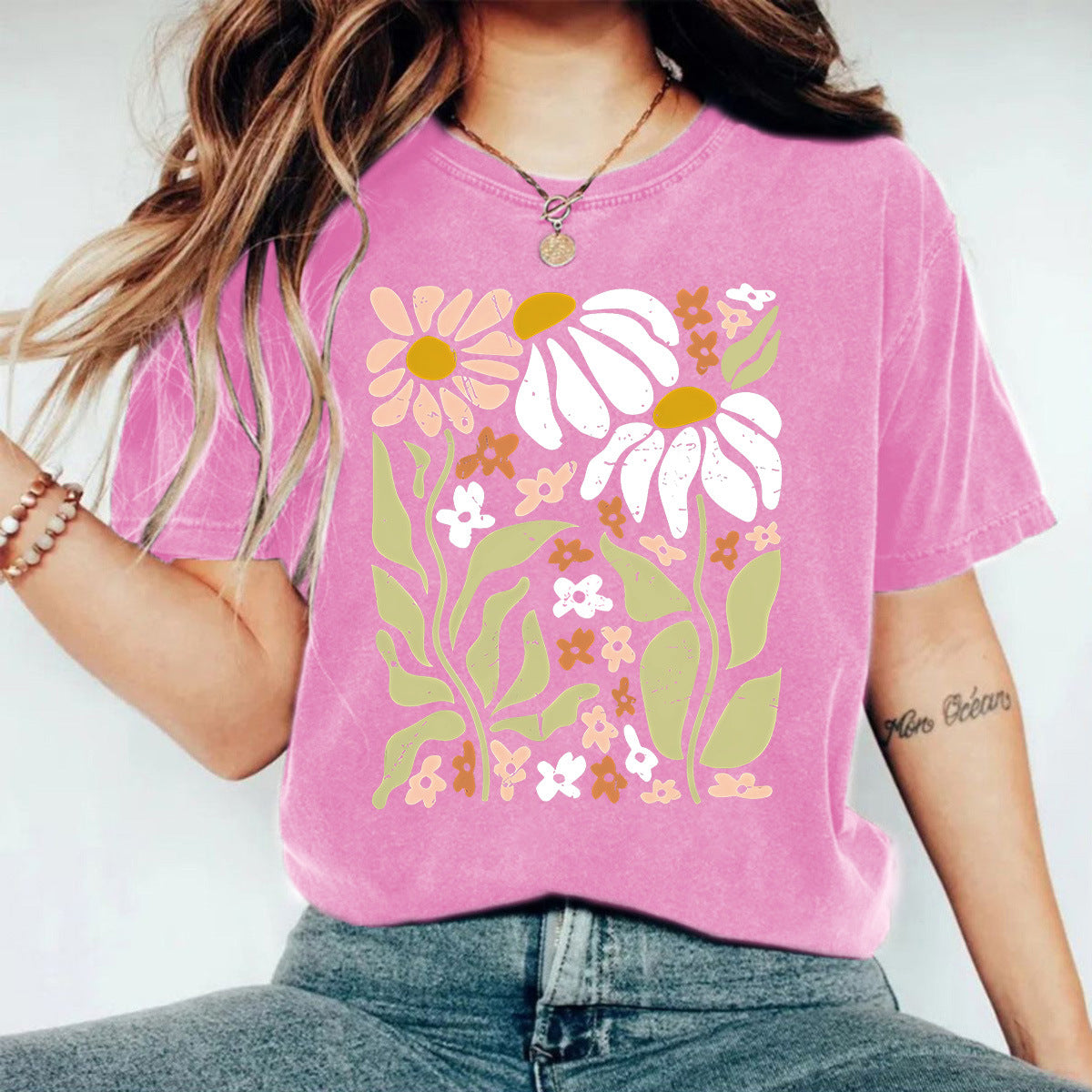 T-shirt délavé à imprimé effet usé