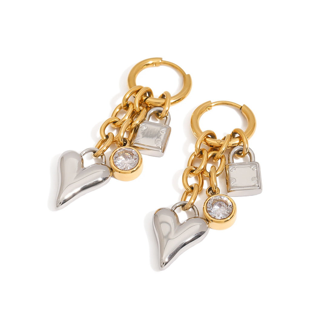 Boucles d’oreilles pendantes cœur en acier doré et zircon | LSDJ