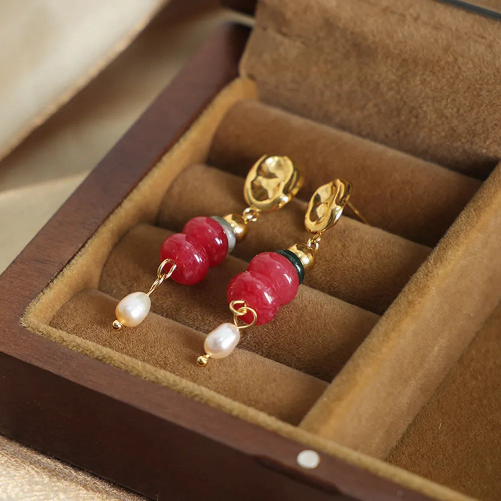 Boucles d’oreilles pendantes en pierre naturelle et perles d’eau douce