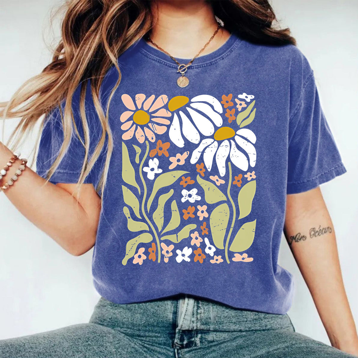 T-shirt délavé à imprimé effet usé