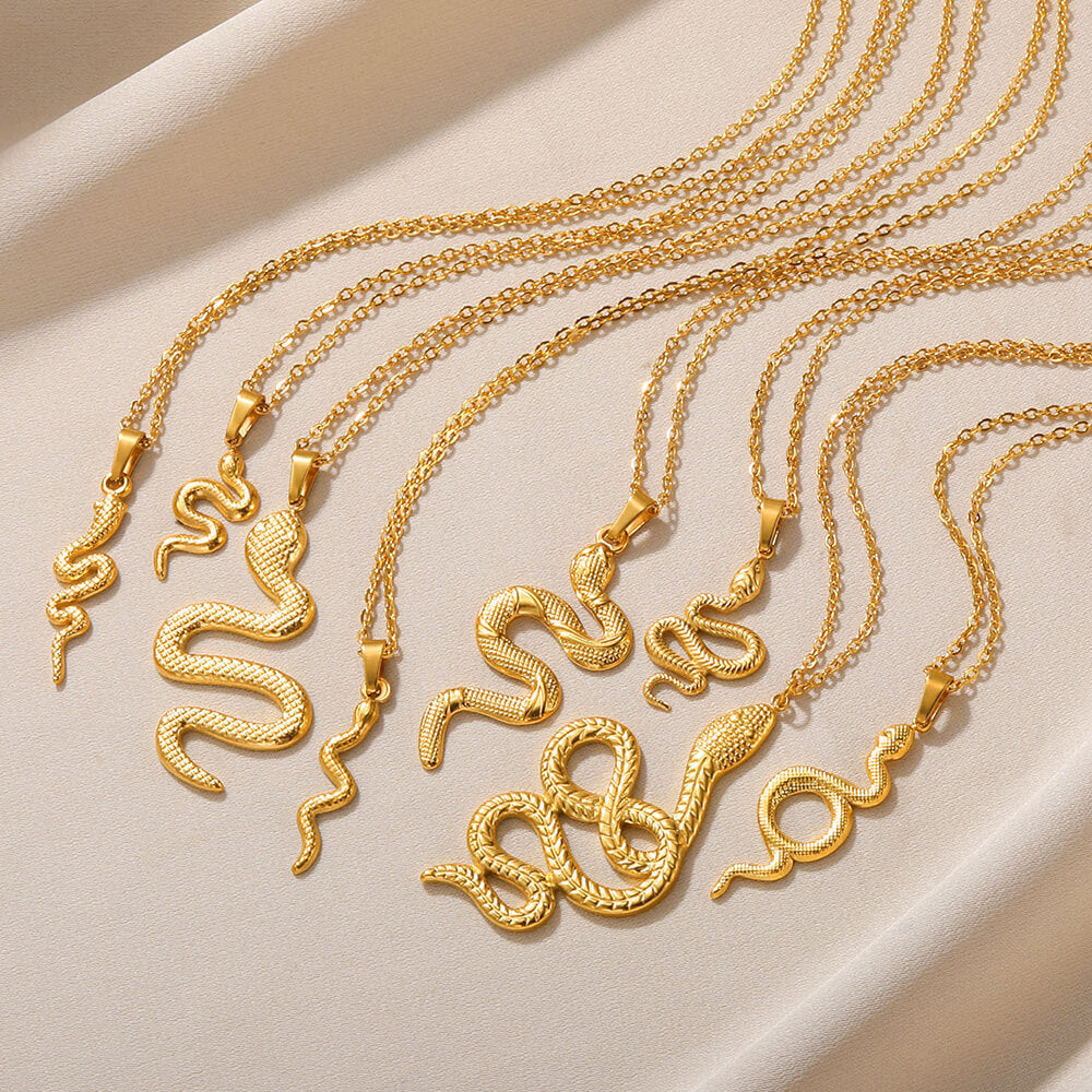 Collier pendentif serpent doré rétro