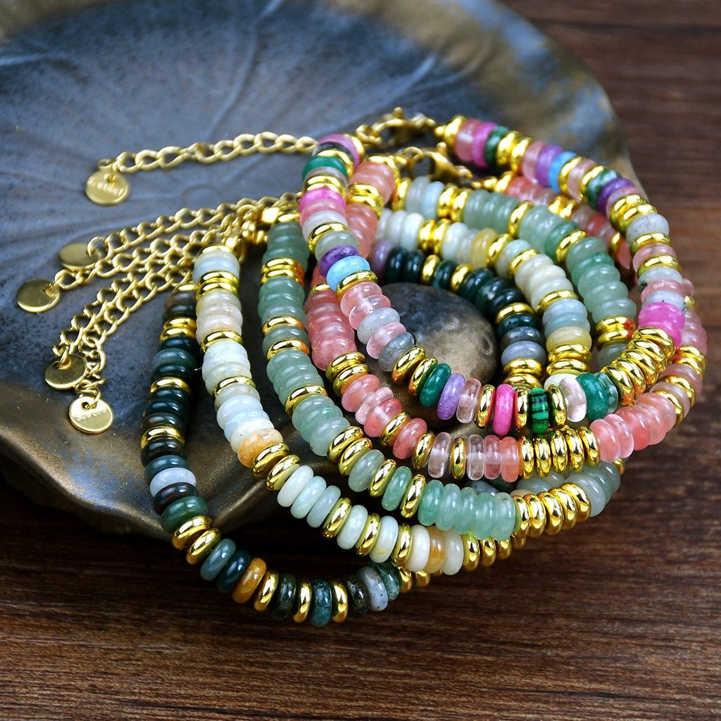 Bracelet en perles de pierres naturelles colorées